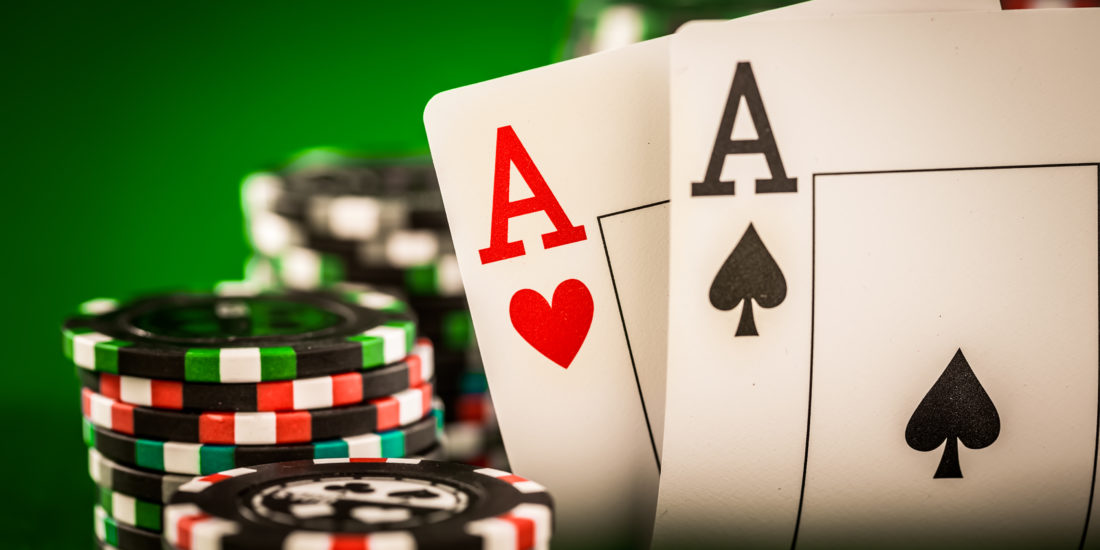 Blackjack prináša najnižšiu výhodu kasínu spomedzi hazardných hier?