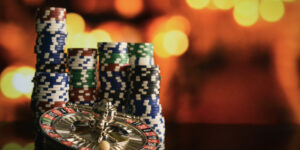 Prečo kasína používajú žetóny namiesto hotovosti? Toto je 6 hlavných dôvodov
